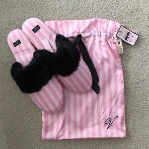 Victoria's Secret Slippers NWT
